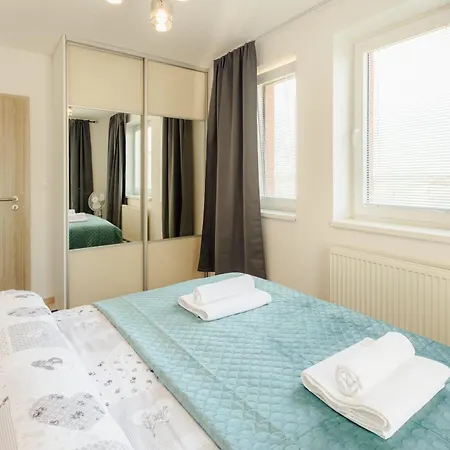 Luzna With Balcony And Parking Apartment